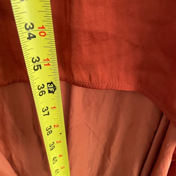 Francesca's rust-orange satin flutter sleeve high-low midi dress front tie knot - Picture 11 of 12